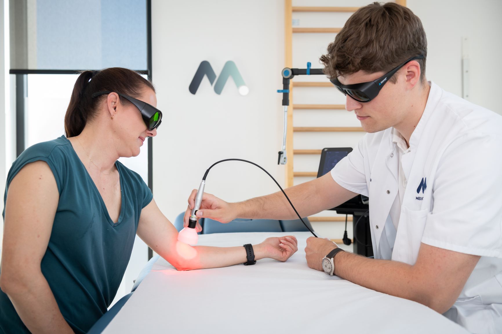 Zasebna fizioterapija Ljubljana – terapija z laserjem